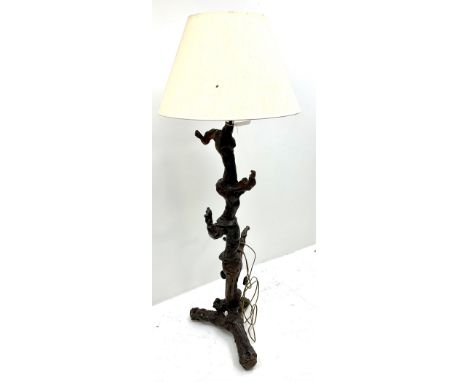 Naturalistic root wood standard lamp with shade, H125cm (measurement excluding fitting and shade)