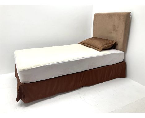 3' single bed with upholstered headboard, bedspread, cushion and heated blanket Dimensions: Height:&nbsp;122cm&nbsp; Length/W