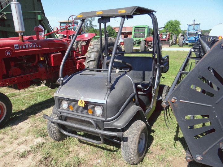 Lot 771 Chuck Wagon SidebySide, 2011 2wd, New Starter, Just