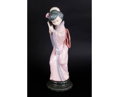 Lladro Japanese Figure ' Chrysanthemum ' Model Num.4990. Issued 1978, Height 11.75 Inches. Mint Condition with Box. 