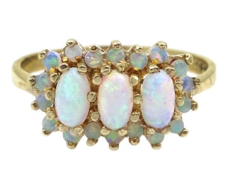 9ct gold opal cluster ring, hallmarked Condition Report & Further Details Approx 2.3gm , O-PClick here for further images, co