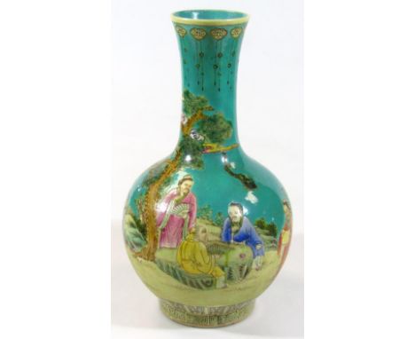 A Chinese porcelain Daya Zhai vase, with bulbous body and trumpet stem with a repeat geometric pattern, the main body decorat