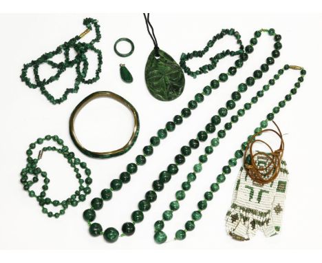Three single row graduated malachite bead necklaces, a malachite wavy bangle, a malachite ring, a malachite pendant, carved w
