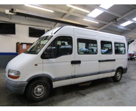 Make &amp; Model: Renault MinibusDate of Reg: A4 VWPColour: Whitecc: 2499MoT: 23-03-2022Fuel Type: DIESELMileage: 72kTransmis