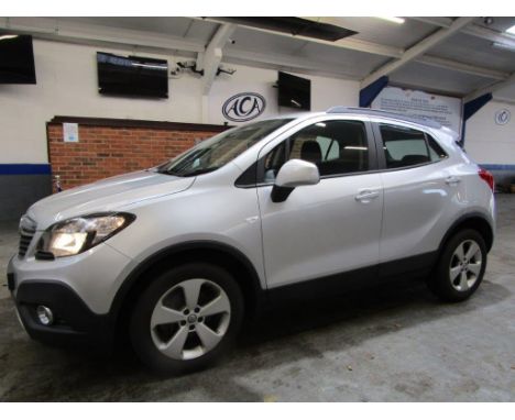 Make &amp; Model: Vauxhall Mokka Tech Line CDTIDate of Reg: DS65 HGCColour: Silvercc: 1598MoT: 03-12-2022Fuel Type: DIESELMil