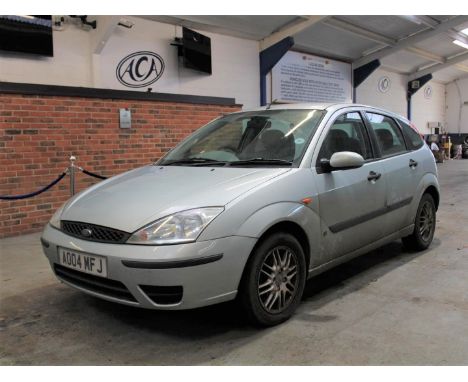 Make &amp; Model: Ford Focus LXDate of Reg: AO04 MFJColour: Greencc: 1796MoT: 30-01-2022Fuel Type: PETROLMileage: 191kTransmi