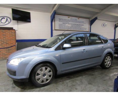 Make &amp; Model: Ford Focus LXDate of Reg: MJ56ZVXColour: Bluecc: 1596MoT: 06-09-2022Fuel Type: PETROLMileage: 135kTransmiss