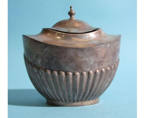An Edwardian silver oval tea caddy of half-gadrooned form, James Deakin &amp; Sons, Sheffield 1902, 9cm tall, ___3oz. 