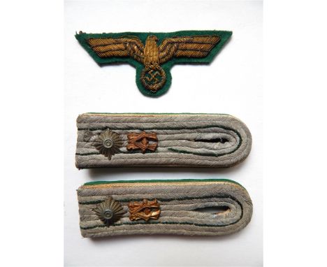 DAS DEUTSCHE HEER - AN ARMY GENERAL'S HAND-EMBROIDERED BULLION NATIONAL BREAST EAGLE  with out-stretched wings, clutching a w