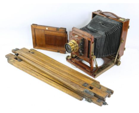 Thornton Pickard 'Imperial' Triple Extension Half-Plate Field Camera, circa 1912 with tripod