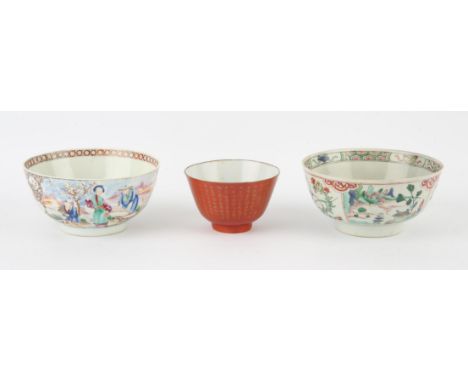A tomato-red Chinese bowl, decorated on the exterior with a long text in gilt; the base with underglaze blue six-character ma