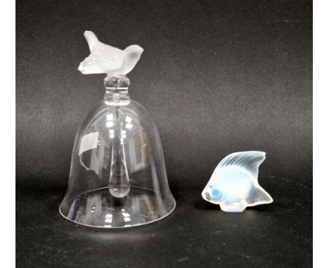 Lalique glass bell, the frosted handle in the form of a sparrow bird (bird a/f), 14cm high (with partial box) together with a