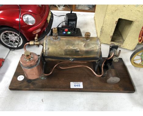 A VINTAGE SCRATCH BUILT MODEL ENGINE 