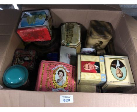 A LARGE BOX OF ASSORTED VINTAGE TINS 