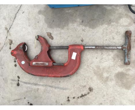 RIDGID 6-S 4 - 6 INCH HEAVY-DUTY PIPE CUTTER 