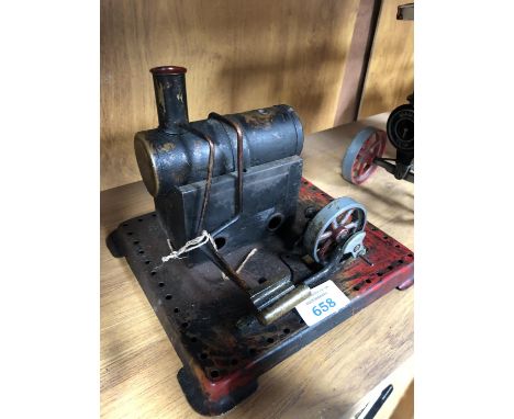 A VINTAGE MAMOD STEAM ENGINE BASE 