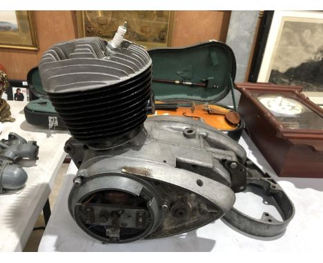 A BSA BANTAM 'D7' ENGINE FOR SPARES, NO. E.D7B 25148 