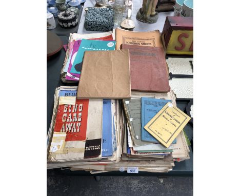 A MIXED GROUP OF VINTAGE MUSICAL SCORES , MOSTLY WRITTEN FOR PIANO AND RUDIMENT BOOKLETS 