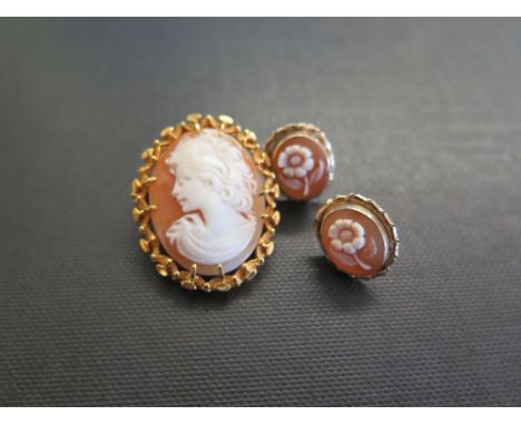 A 9ct gold shell cameo brooch - Hallmarked Birmingham - Length 3cms - Weight approx 5.5gms - Together with a pair of shell ca