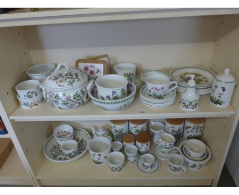 Fifty eight pieces of Portmerion Botanic garden of which the majority vintage and one Birds of Britain planter
Condition repo