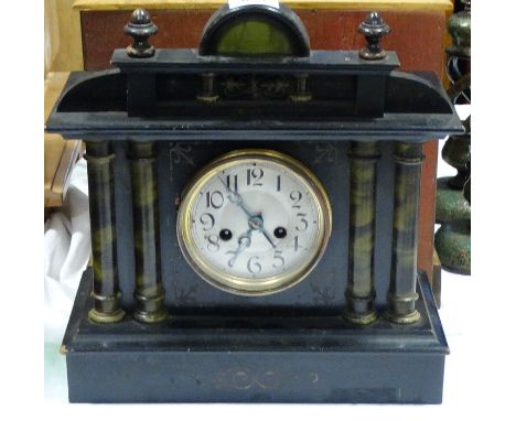 VICTORIAN WOODEN MANTEL CLOCK 