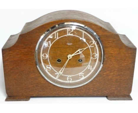 SMITHS OAK MANTEL CLOCK 