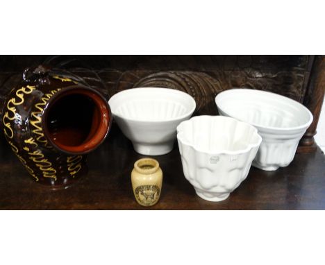 3 CERAMIC JELLY MOULDS (1 SHELLEY), HAILWOODS MANCHESTER CREAM JAR + JUNIPER SLIP GLAZE SALT PIG 