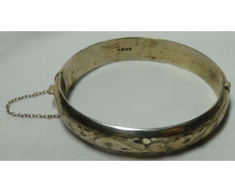 SILVER ETCHED BANGLE 