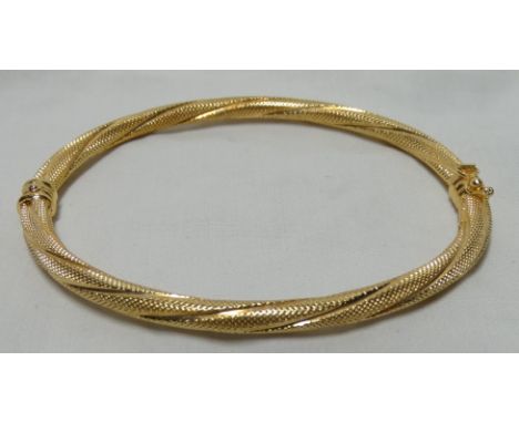 375 GOLD SPIRAL BANGLE 4.60G 