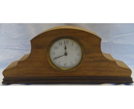 OAK MANTEL CLOCK 