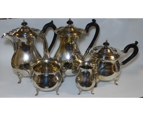 SILVER WALKER &amp; HALL 5 PCE TEA &amp; COFFEE SERVICE 3050G