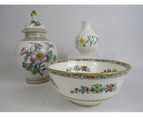 Mixed ceramics lot to include Coalport, Royal Worcester and Kaiser.