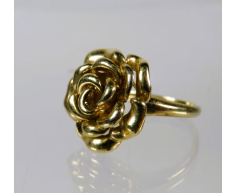 9ct Solid Gold Rose Flower ring.  Finger size 'O-5 to P'    4.5g
