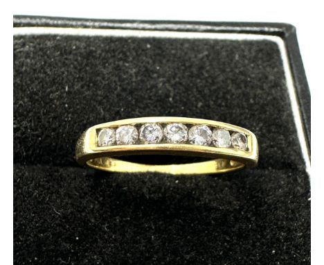 18ct gold diamond half eternity ring with 0.33ct diamonds weight 2.8g