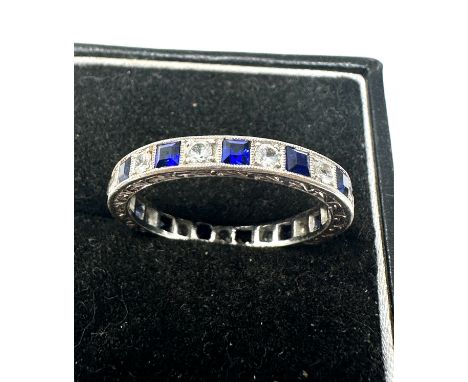 9ct white gold  synthetic spinel &amp; synthetic sapphire eternity ring (3.4g)