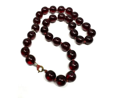 Vintage cherry prystal bakelite bead necklace 45g