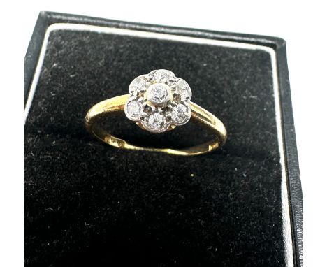 18ct gold diamond daisy cluster ring (2.1g)