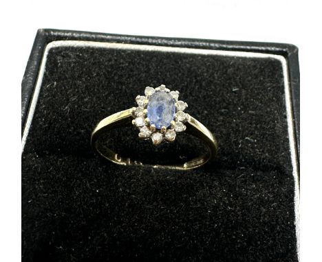 9ct gold diamond &amp; sapphire oval cluster ring (1.4g)