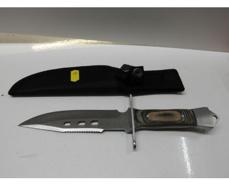 New Hunting/Fishing Knife 