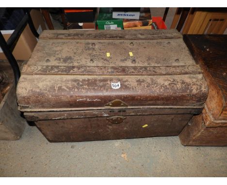Vintage Metal Trunk 