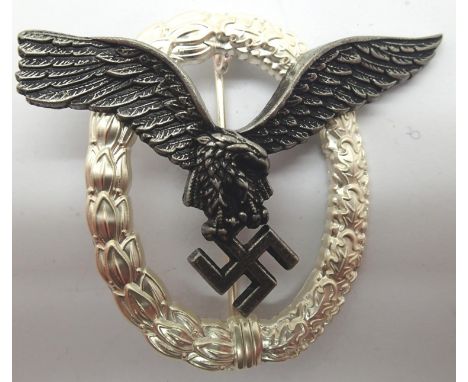 German WWII re-enactment Luftwaffe Pilots badge in silver. P&amp;P Group 1 (£14+VAT for the first lot and £1+VAT for subseque