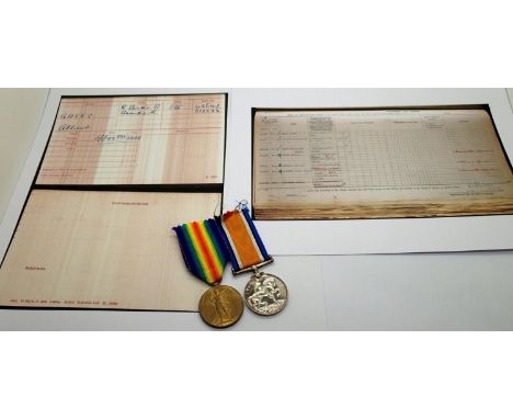 48641 PTE A GATES R BIRKS R, a British WWI Royal Berkshire Regiment medal pair comprising BWM and Victory medal, with printed