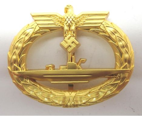 German WWII re-enactment Kriegsmarine U-Boat badge in gold. P&amp;P Group 1 (£14+VAT for the first lot and £1+VAT for subsequ