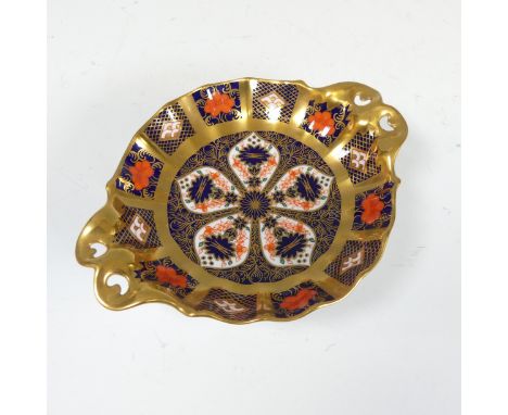 A Royal Crown Derby 1128 Old Imari pattern 'Duchess' Bon Bon Dish, solid gold band, first quality, together with a quantity R