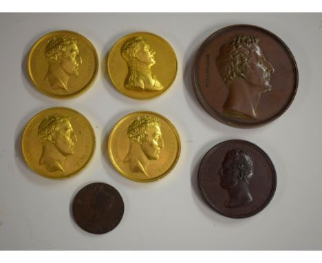 Medallions, Peninsular War, Wellington, a gilt metal  medallion, Arthur, Duke of Wellington, the verso wit The English Army A