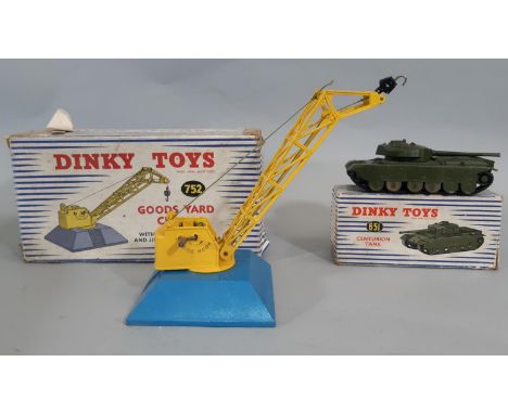 2 boxed Dinky toys: Centurion Tank 651 and Goods Yard Crane 752 (2) 