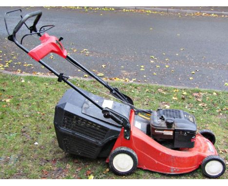 A Lawn King self propelled rotary petrol driven lawnmower with Briggs and Stratton Quantum 60 engine&nbsp;(sold as seen in ne