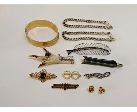 Mixed group of jewellery to include an antique 9ct brooch, pair of 9ct knot stud earrings - 5.9g total, two silver curb link 
