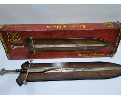 United Cutlery Brands The Lord of the Rings Shards of Narsil Limited Edition 1010 of 5000. Excellent in Fair to Good Packagin