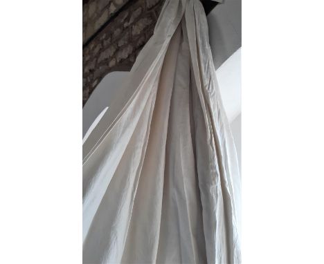 2 pairs of extra long curtains in ivory damask, lined with pencil pleat heading. Size per curtain; length 2.6m, width 3.8m (2